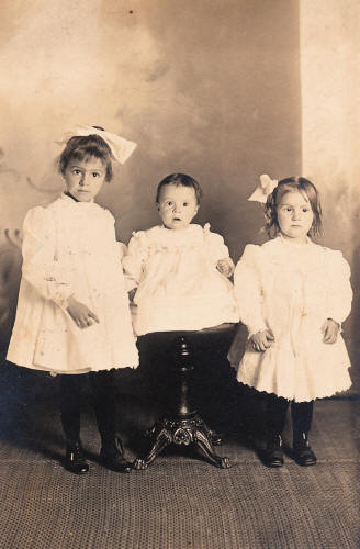 Elizabeth Alesa Grace
