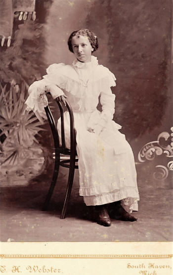 Mella Willis Pierce