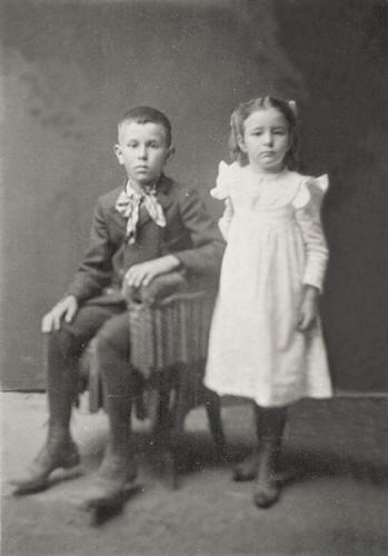 Levi & Gladys Yeider