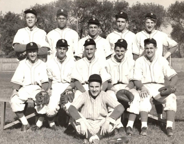 Varsity Squad 1946